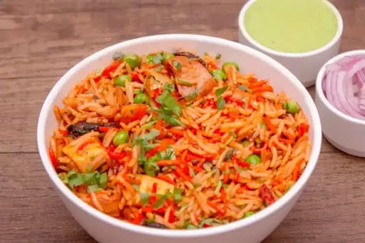 Chicken Schezwan Fried Rice