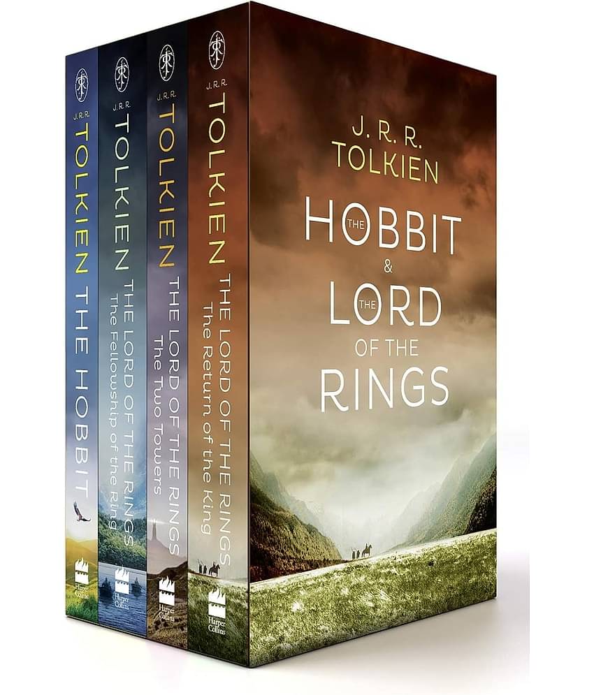 The Hobbit & The Lord of the Rings Boxed Set [Paperback] Tolkien, J. R. R. Paperback – 30 April 2020
