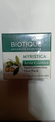BIOTIQUE ADVANCED AYURVEDA MYRISTICA ACNE CONTROL SPOT face pack 20 gmCORRECTION SPOT 