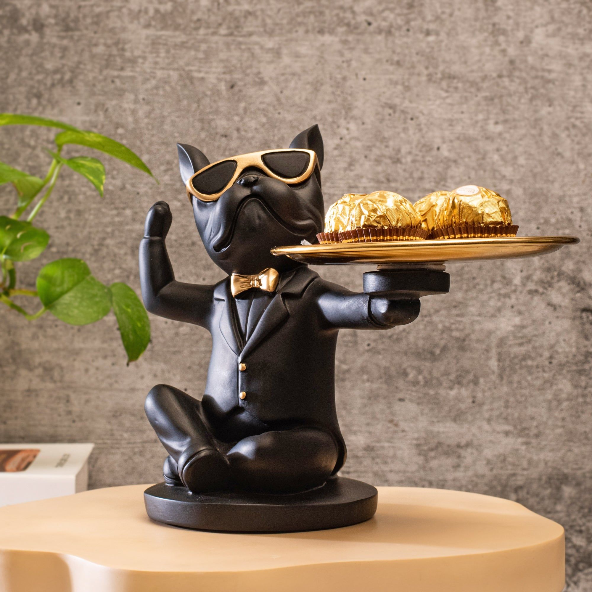 Sturdy Dog Statue With Tray-Black