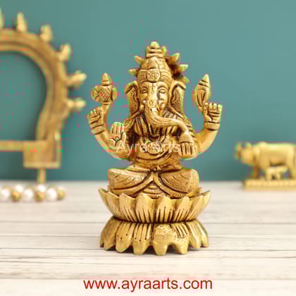 Brass Load Ganesha Idol in Kamala asana - 3.5 Inch Height