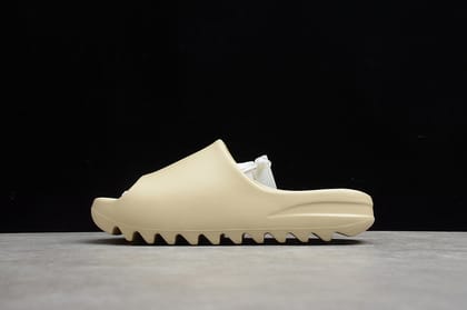 adidasWMNS Yeezy Slide - Bone-Euro 36