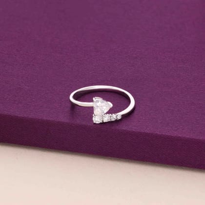 Aurora Heart Minimal Siler Ring-White Stone / Silver / 5