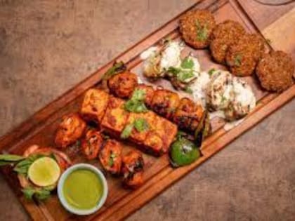 Tandoori Starters Platter - Veg (Serves 3)