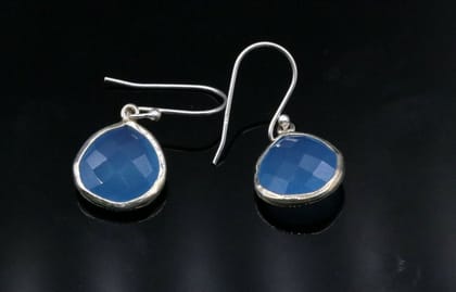 Gorgeous blue quartz stone 925 sterling silver drop dangle hoops earrings s136