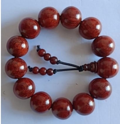 16 MM Red Sandal Bracelet