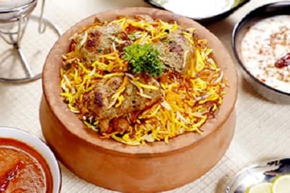 Mutton Biryani With Raita