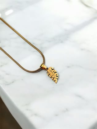 Golden Leaf Necklace