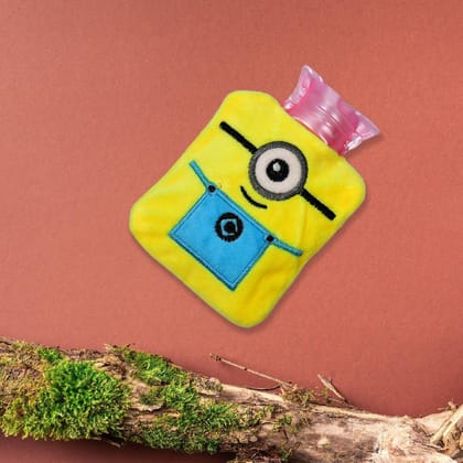 Minions Small Hot Water Bag – Pain Relief for Neck, Shoulder, Hands & Feet (1 Pc)