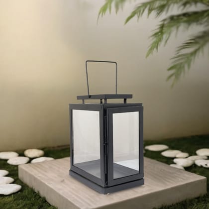 Black Metal Aroma Lamp | Contemporary Lantern for Home Decor