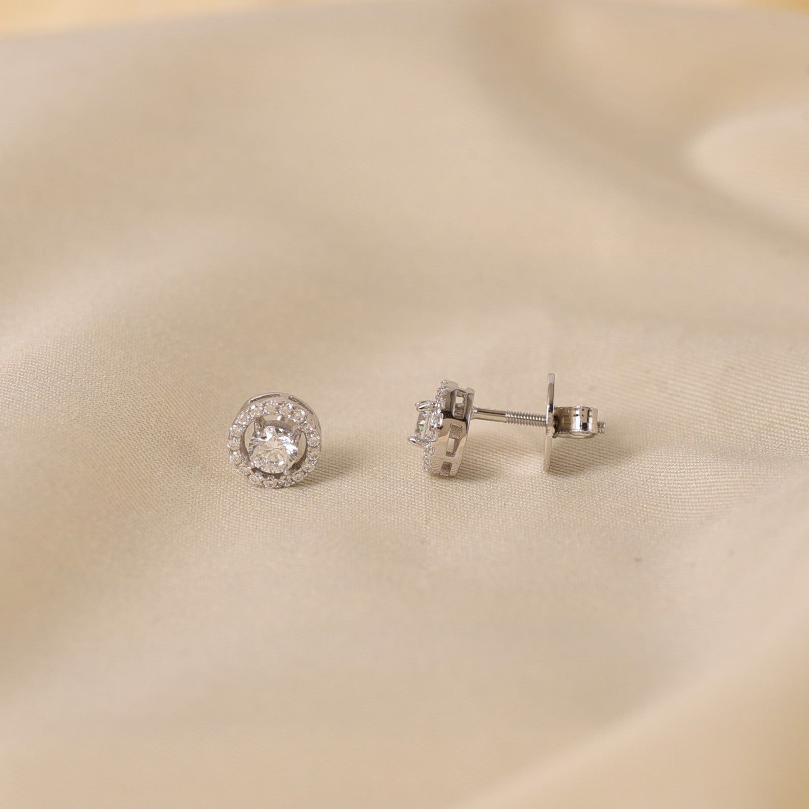 Raha Earrings - 1.94gm