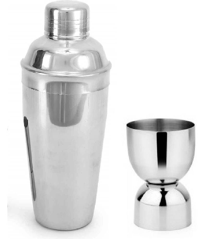 Stainless Steel Shakers 500 ml Silver