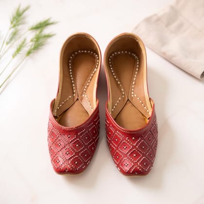 Punjabi Pure leather Footwear 