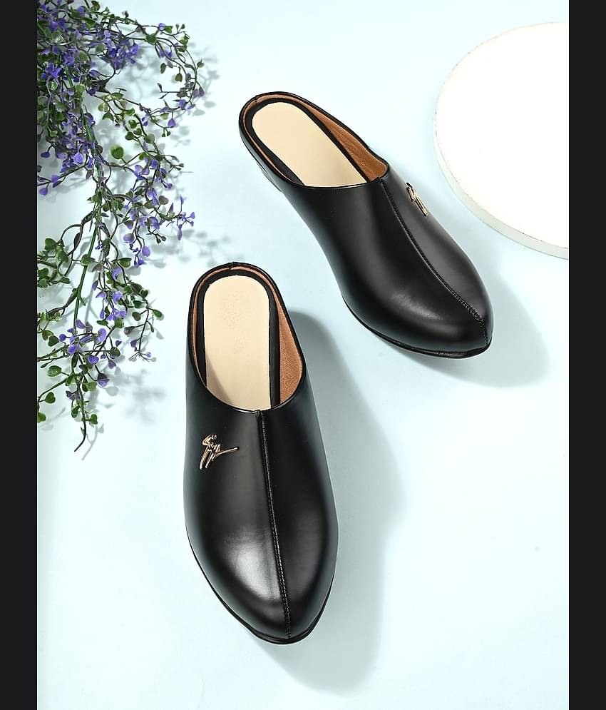 Footloose Brown Women's Mules