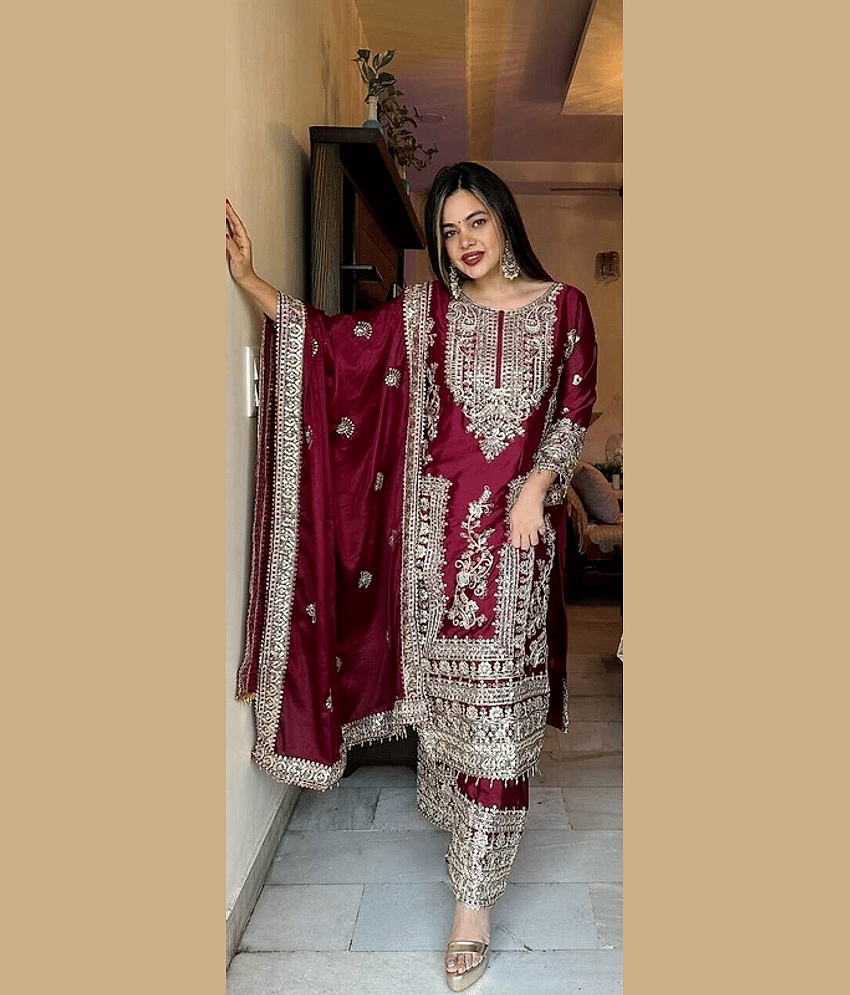 piludi Women Silk Blend Embroidered Straight Kurti With Pants ( Maroon )