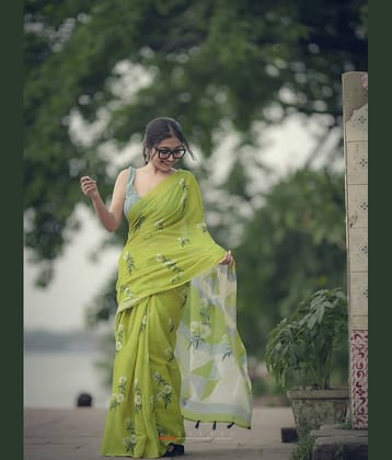 Villagius Cotton Printed Maheshwari Saree With Unstitched Blouse Piece ( Green )