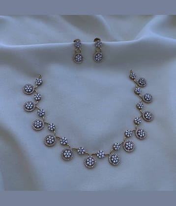 ROFARWORD Gold Brass Necklace Set ( Pack of 1 )
