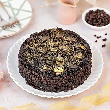Premium Truffle Designer Cake Half Kg
