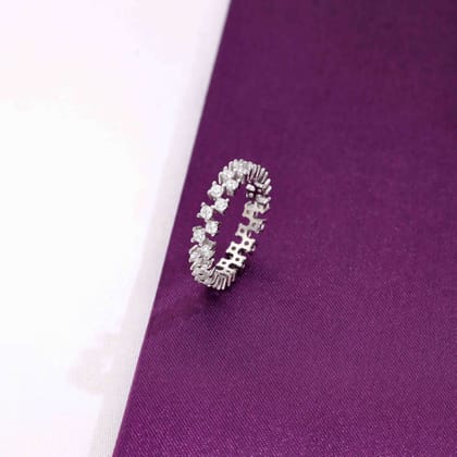 Luminous Eternity Sterling Silver Band-White Stone / Silver / US 5 (15.6 mm Diameter)