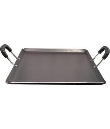 The Indus Valley - Iron Regular Tawa ( Pack of 1 )