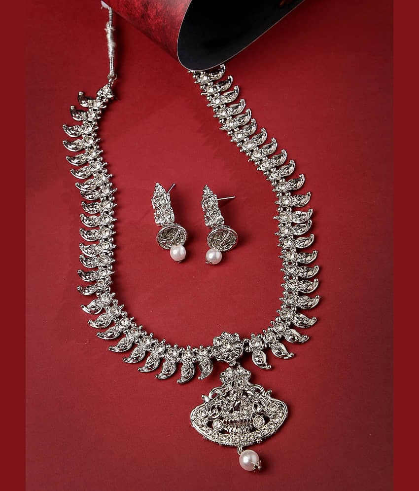 Sukkhi Silver Alloy Necklace Set ( Pack of 1 )