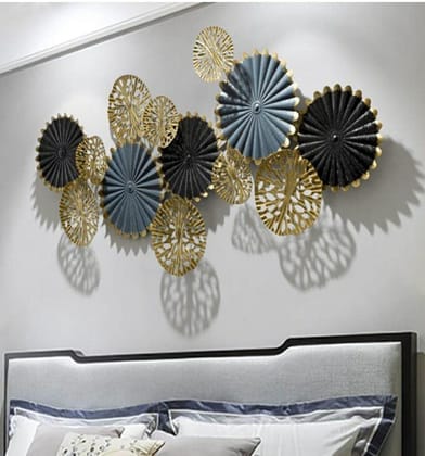 Multicolor  Flowers Circle Metal Wall Art