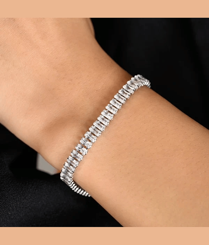 MGSV Silver Bracelet ( Pack of 1 )