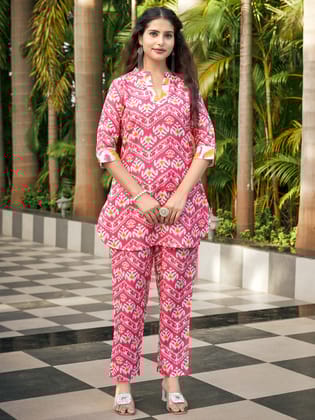 Pink Printed Straight Rayon Blend V-Neck Co-Ord Set-S