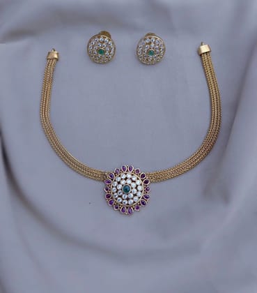 Exquisite Golden Jewelry Set