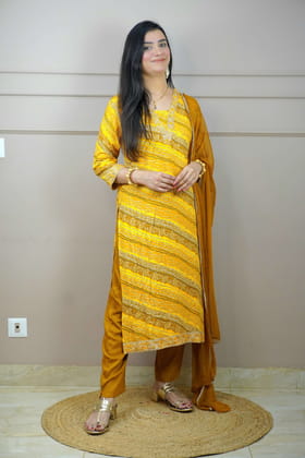 Mustard Colour Thread Work V Neck Straight Kurta Set with Elastic Pant Dupatta-L / Mustard
