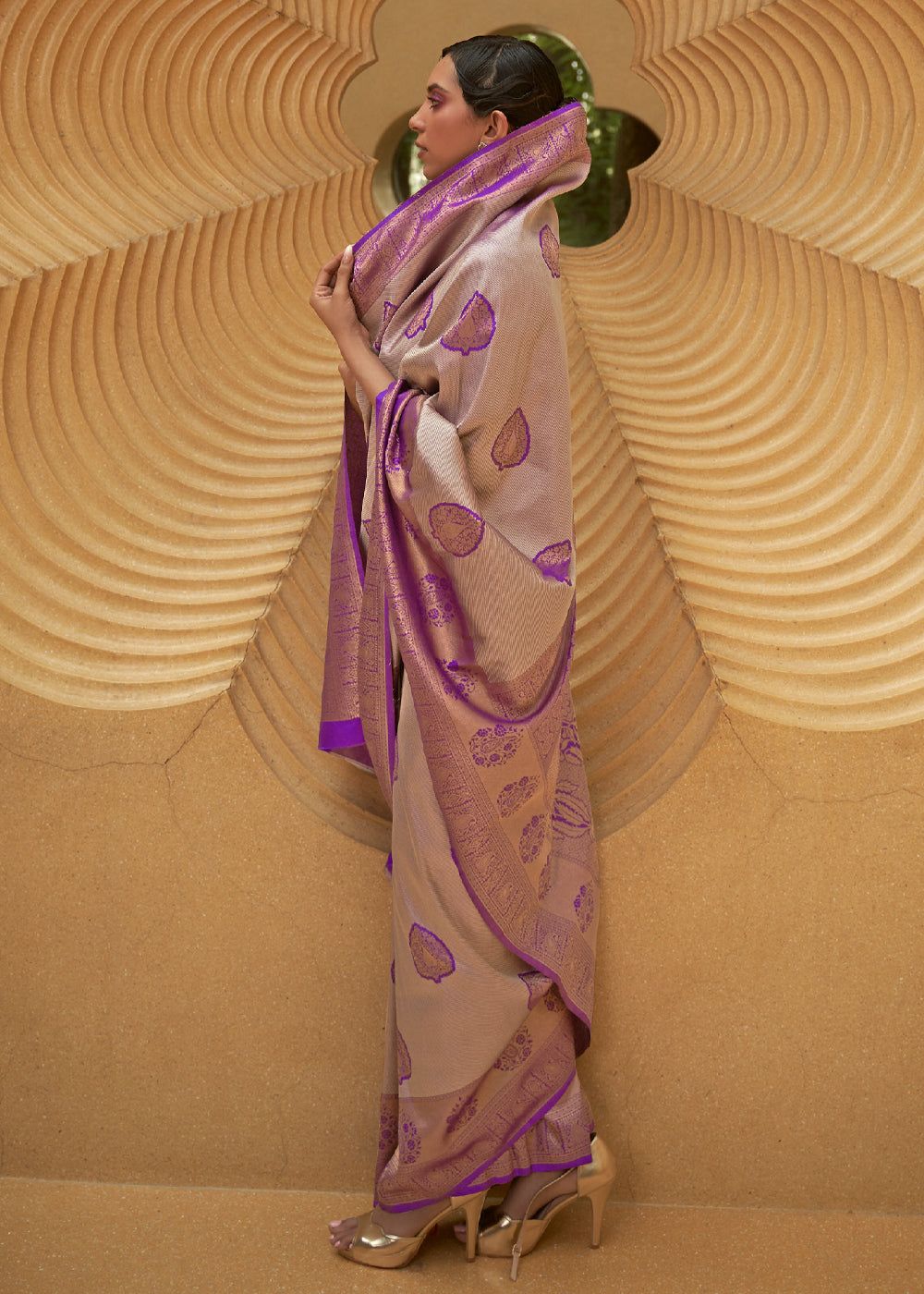 Orchid Purple Woven Kanjivaram Silk Saree