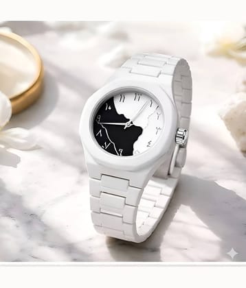 DECLASSE White Plastic Analog Men's Watch
