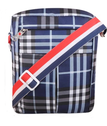 Nice Purse Blue Checked Messenger Bag