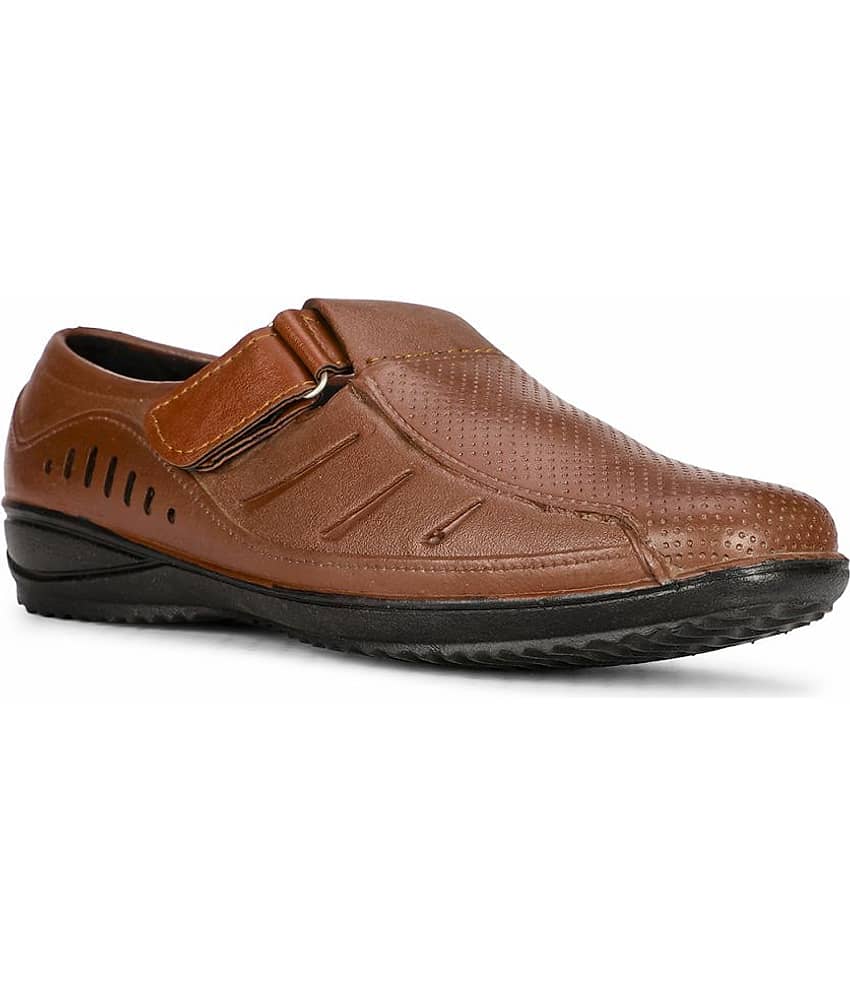 Bata - Brown Men's Sandals
