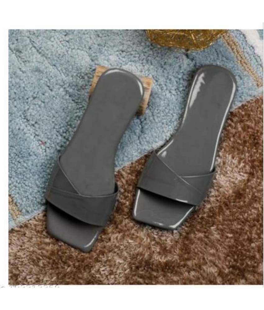 Paduki Gray Women's Flats