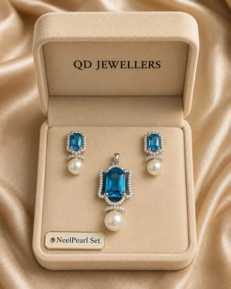 Neel Pearl Pendant Set Neel Pearl Pendant Set