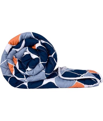 DIVINE CASA Microfiber Geometric Single Comforter ( 230 x 140 ) Pack of 1 - Blue