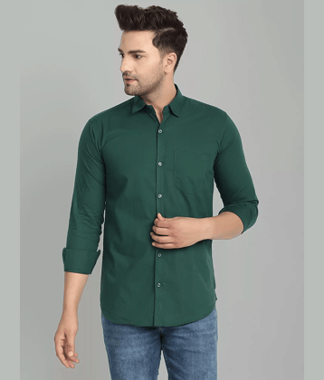 VERTUSY - Green Cotton Regular Fit Men's Casual Shirt ( Pack of 1 )