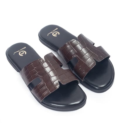Hades Slippers (Brown)-EU 41 / UK 7 / Brown