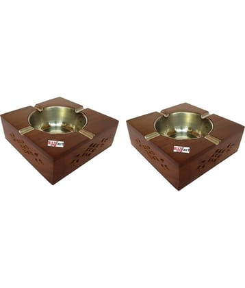 BuzyKart Wooden Premium Quality Antique Hand carved Square Ashtray (Set Of 2)