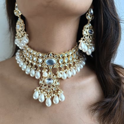 Palace Jewels Necklace Set