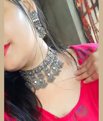 Samridhi DC Silver Alloy Necklace Set ( Pack of 1 )