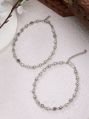 NVR Women Set of 2 Silver-Plated Star Design Anklets-Silver / Female / Adults