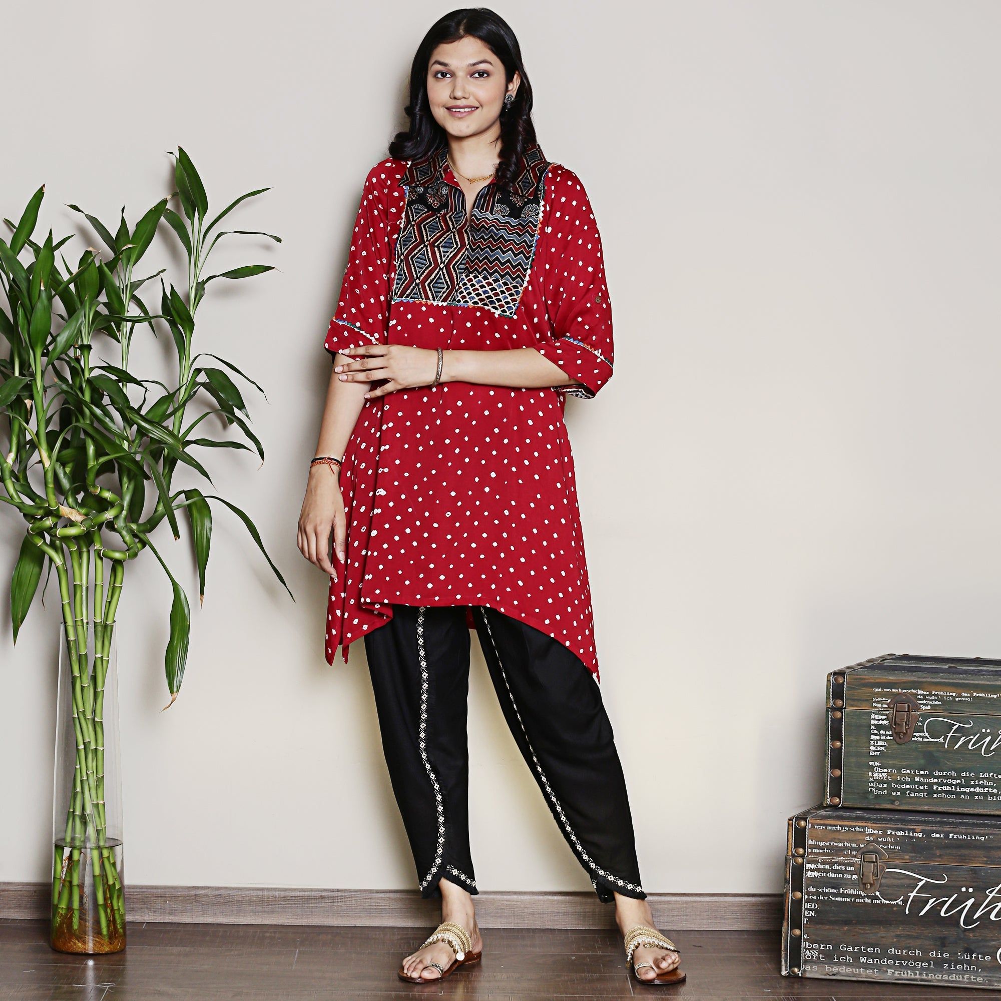 Bandhani asymmetric kurta with yoke detailing and dhoti pants-XS