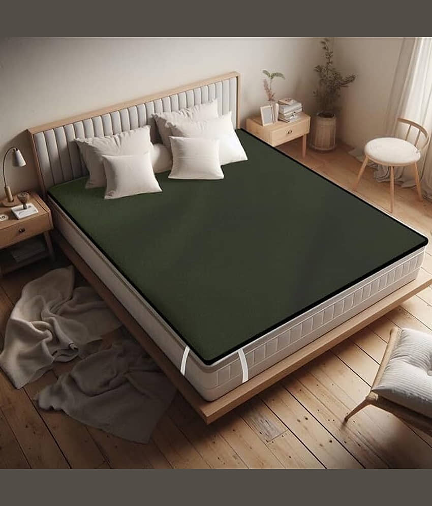 CASA FURNISHING Green Poly Cotton Mattress Cover