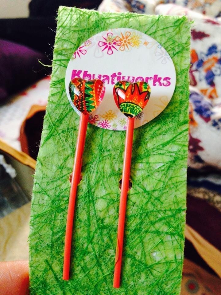 The Fiery Ornate Hearts Bobby Pins