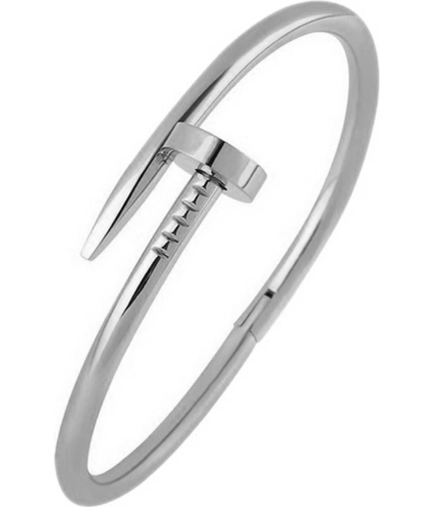 The Jewelbox Silver Stainless Steel Geometrics Bangle