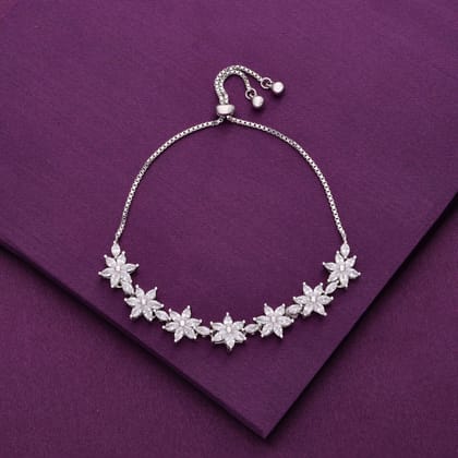 The Floral Edge Bracelet-White Stone / Silver