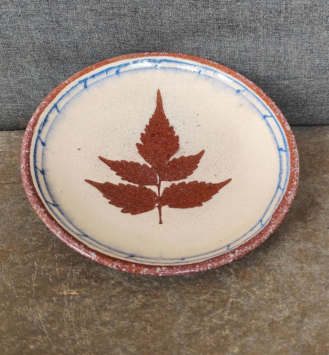 Saucer plate
