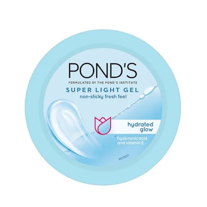 Pond's Super Light Gel Oil Free Moisturizer With Hyaluronic Acid + Vitamin E, 49 gm